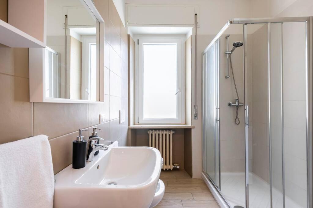 Fall In Love - Sweet & Quiet Apt Verona Exteriör bild